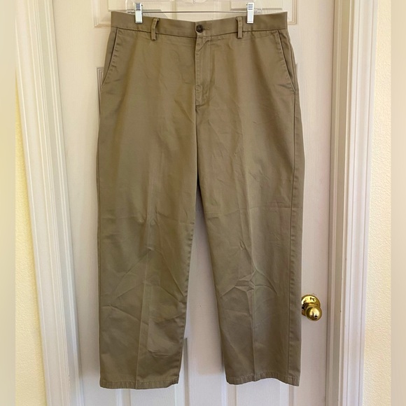 Dockers Khaki Pants 36x30 - Picture 1 of 4